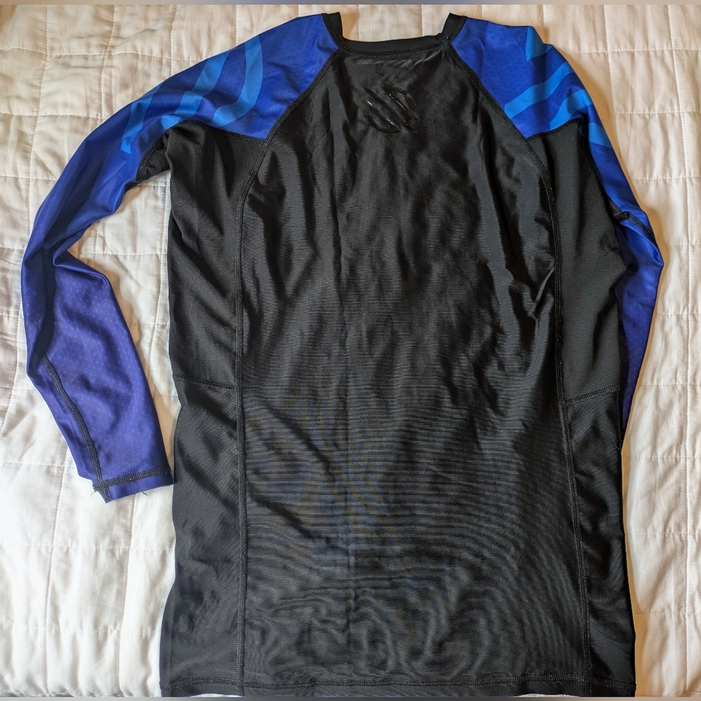 Sanabul Jiu-Jitsu Black and Blue Long Sleeve Rash Guard - Medium - Picture 2 of 6